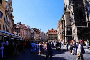 “老城广场：探寻布拉格的心脏地带”