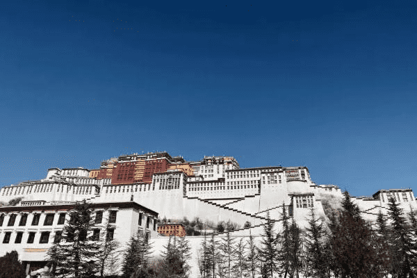 去西藏旅游要准备什么 有哪些注意事项